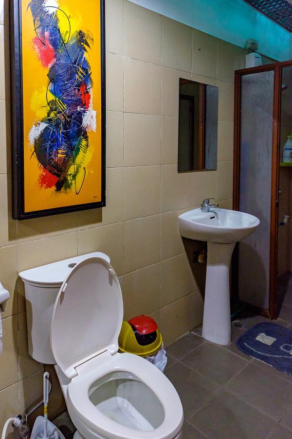Ayo Homtel Hostel Lapu-Lapu City Exterior photo