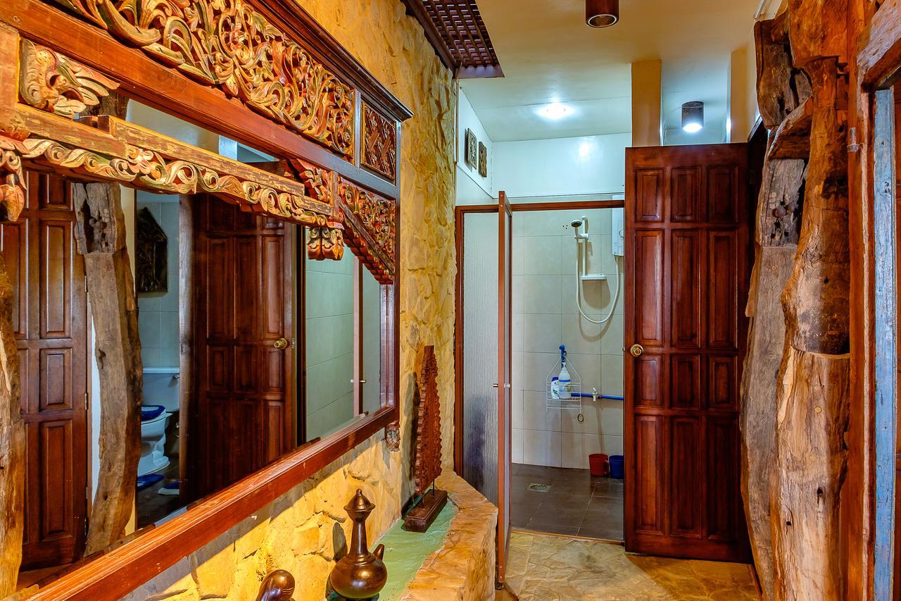 Ayo Homtel Hostel Lapu-Lapu City Exterior photo