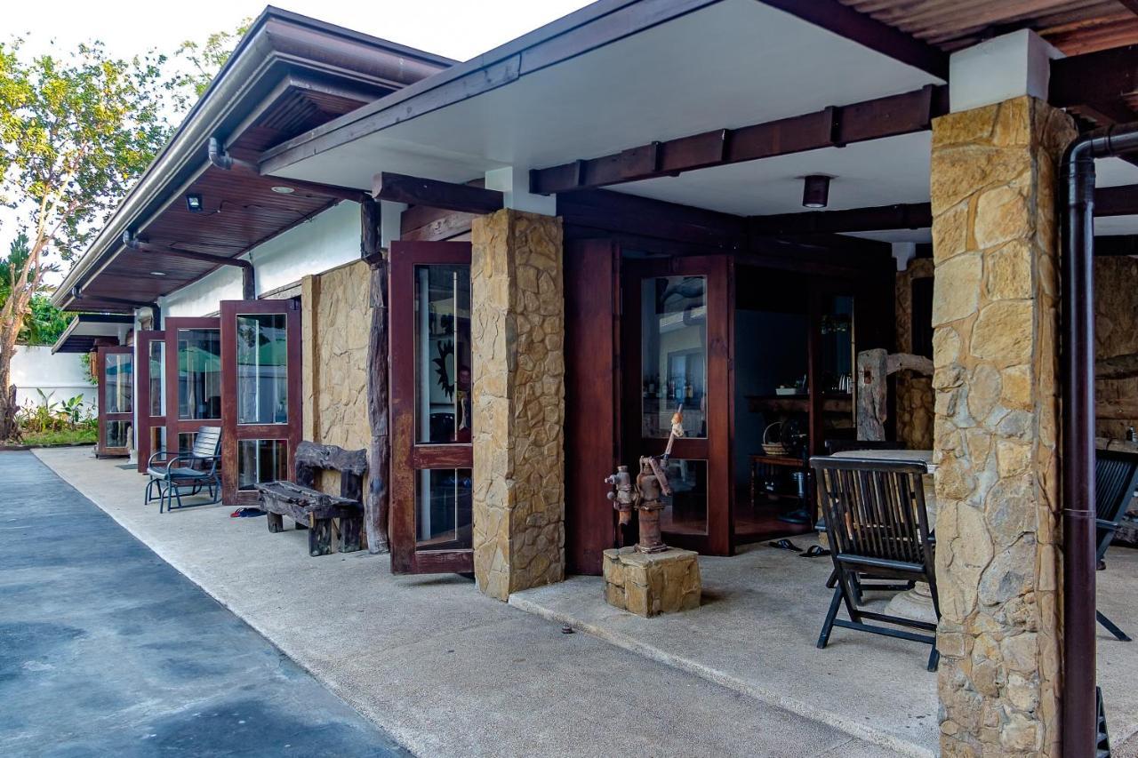 Ayo Homtel Hostel Lapu-Lapu City Exterior photo